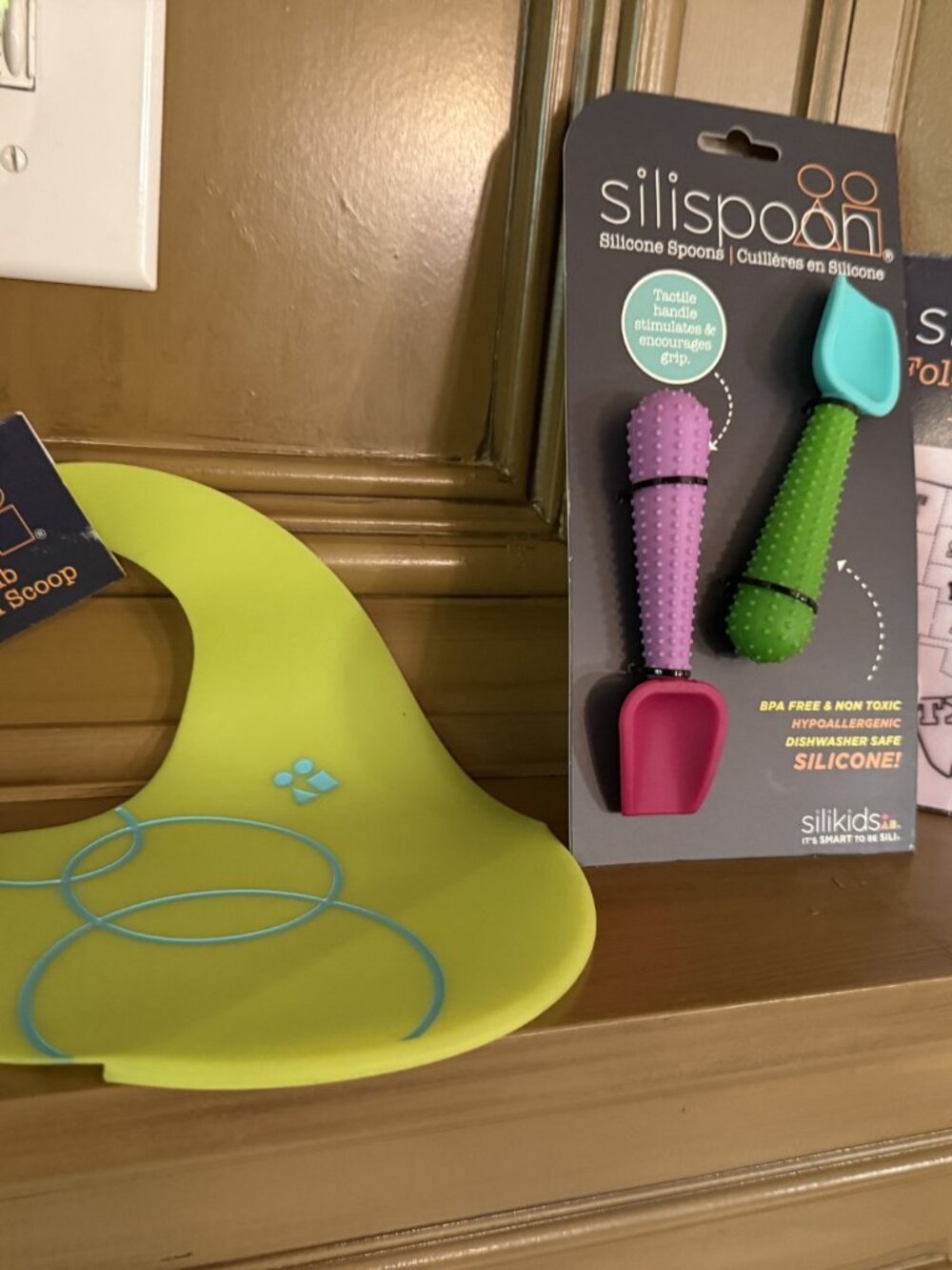 Baby/toddler bib, spoons and placemat bundle